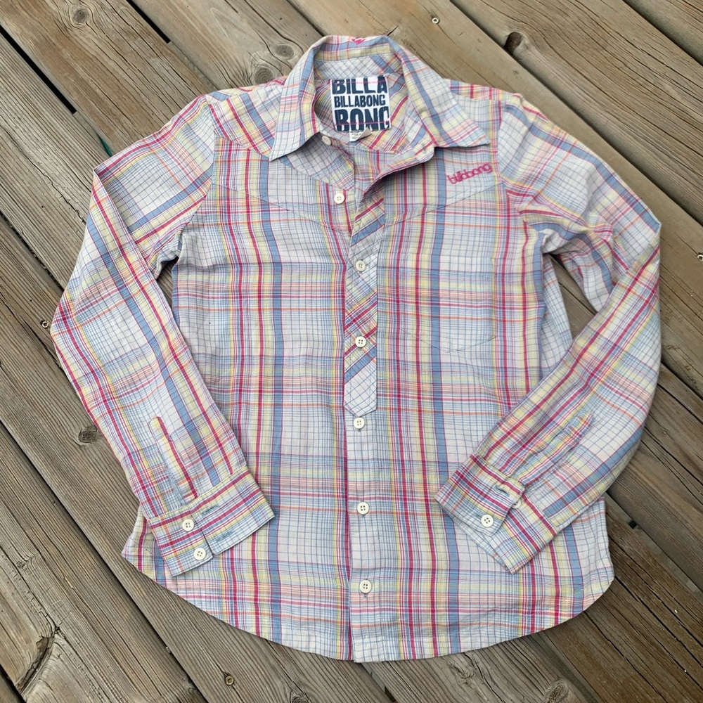 🌹 4/$30 BILLABONG plaid shirt